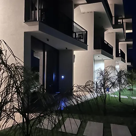 Posh Hotel 5*