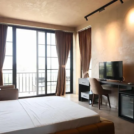 Posh Otel 5*