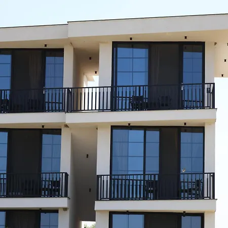 Posh Otel Rrogozhine