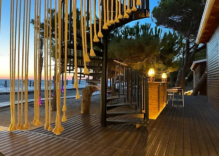 Posh Hotel Rrogozhine