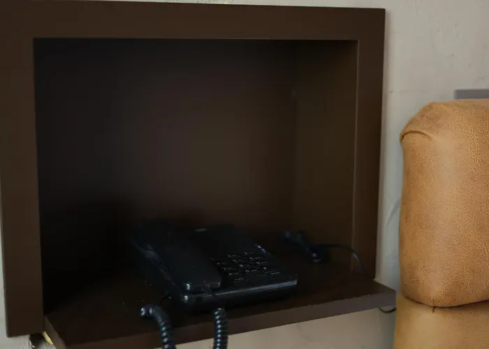 Posh Hotel Rrogozhine